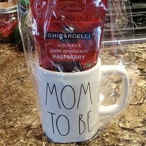 Mom- to-Be gift mug